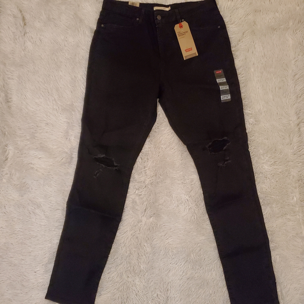 Levi's Black Skinny Jeans with Distressed Details